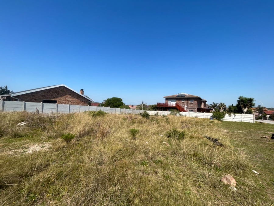0 Bedroom Property for Sale in Wavecrest Eastern Cape
